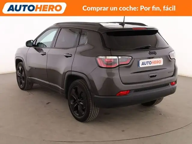 Jeep Compass view 4