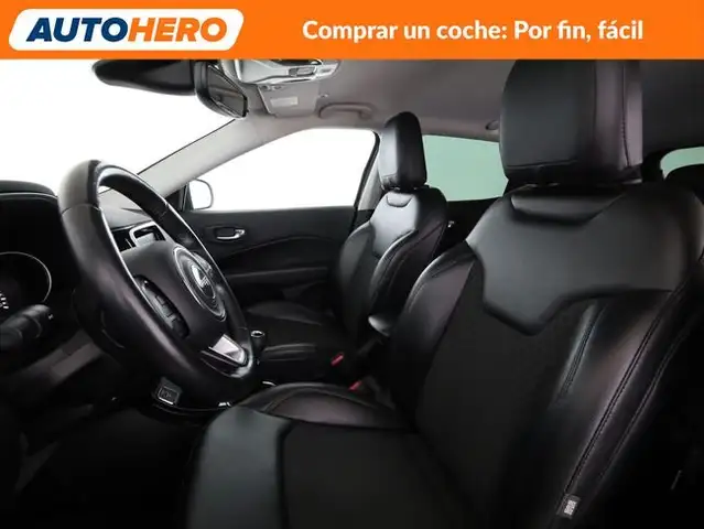 Jeep Compass view 11