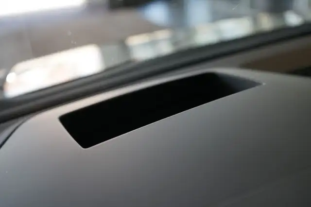 Volkswagen Golf view 9