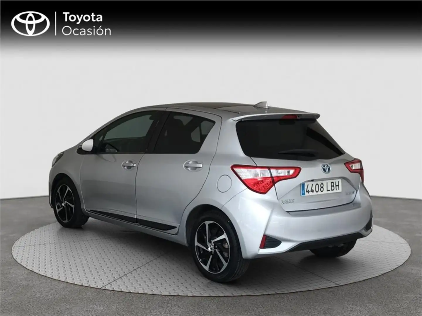 Toyota Yaris 100H 1.5 Advance - 2