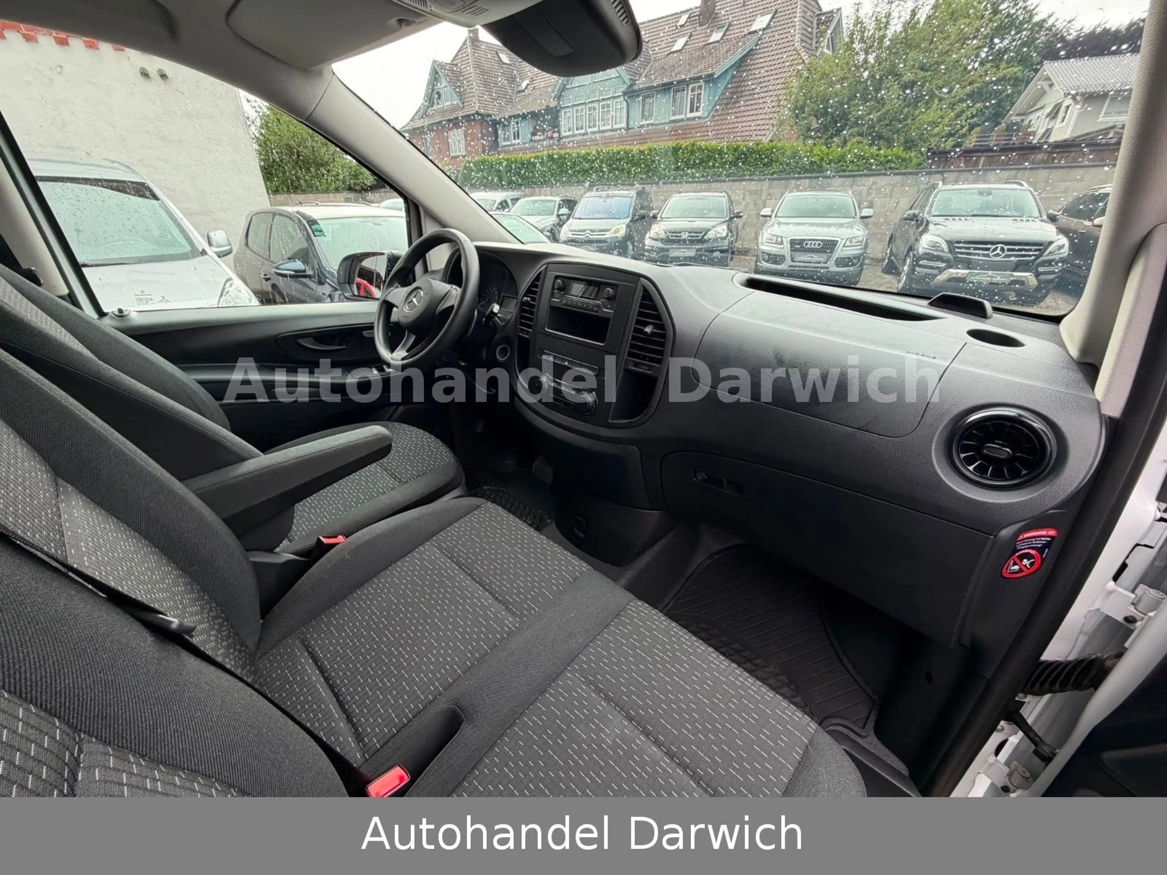 Mercedes-Benz Vito 111/112 eVito lang Junge Sterne 2028 MhwSt* — photo 11