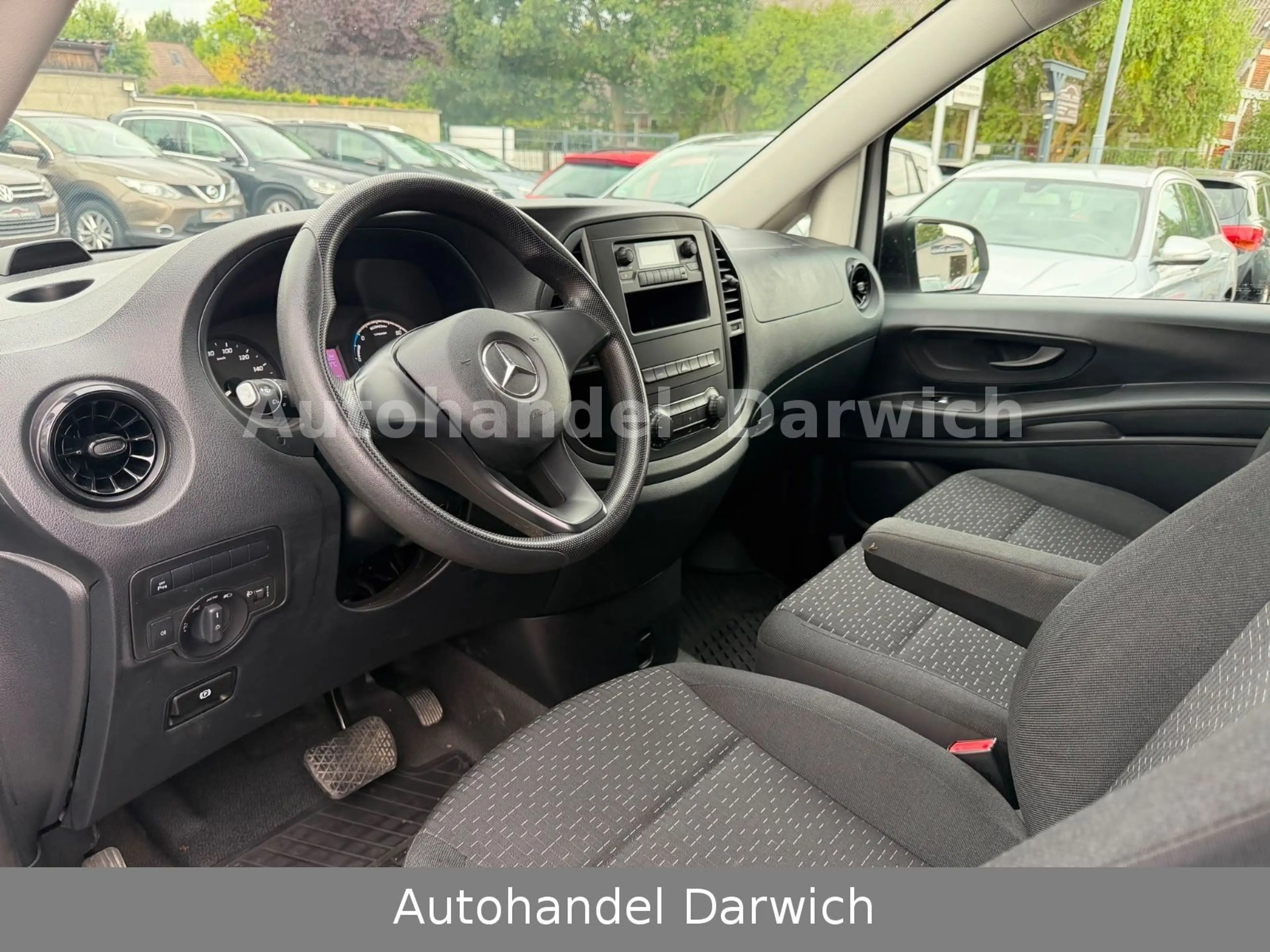 Mercedes-Benz Vito 111/112 eVito lang Junge Sterne 2028 MhwSt* — photo 10
