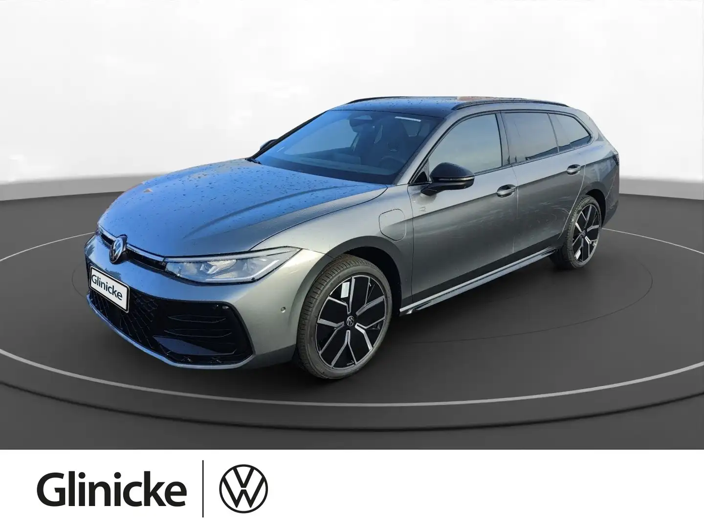 Volkswagen Passat R-Line 1,5l eHybrid  AHK, Massagesitz, IQ Grau - 1