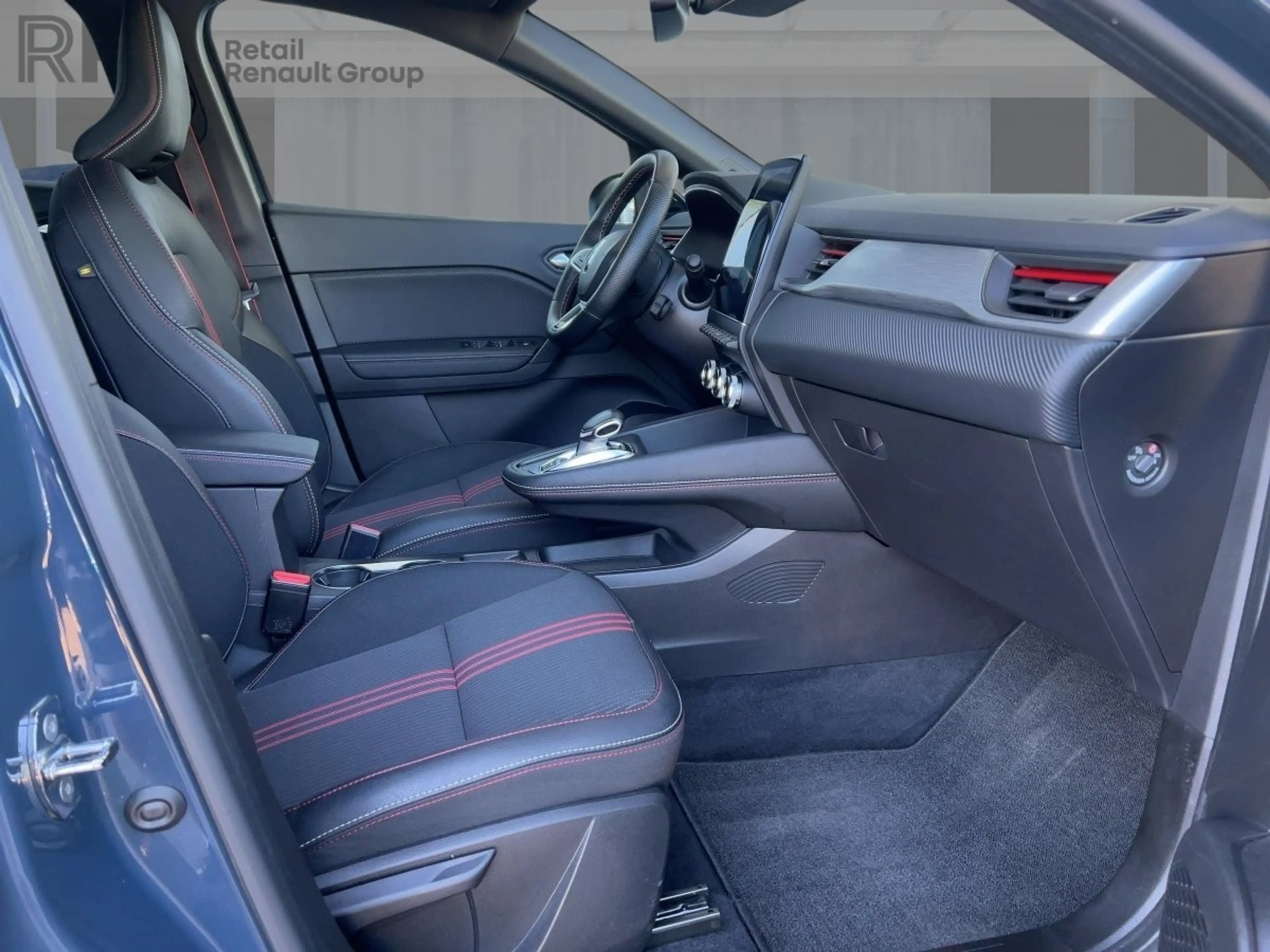 Renault Captur R.S. LINE E-TECH Plug-in 160 Apple CarPlay — photo 8