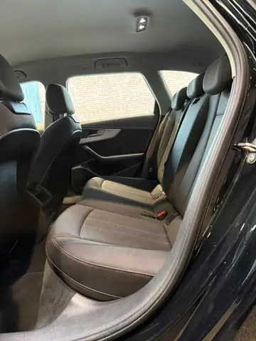 Audi A4 Avant view 13