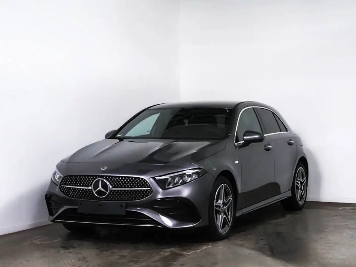 Mercedes-Benz A 250 e AMG PREMIUM LINE BURMESTER GUARD Grau - 2