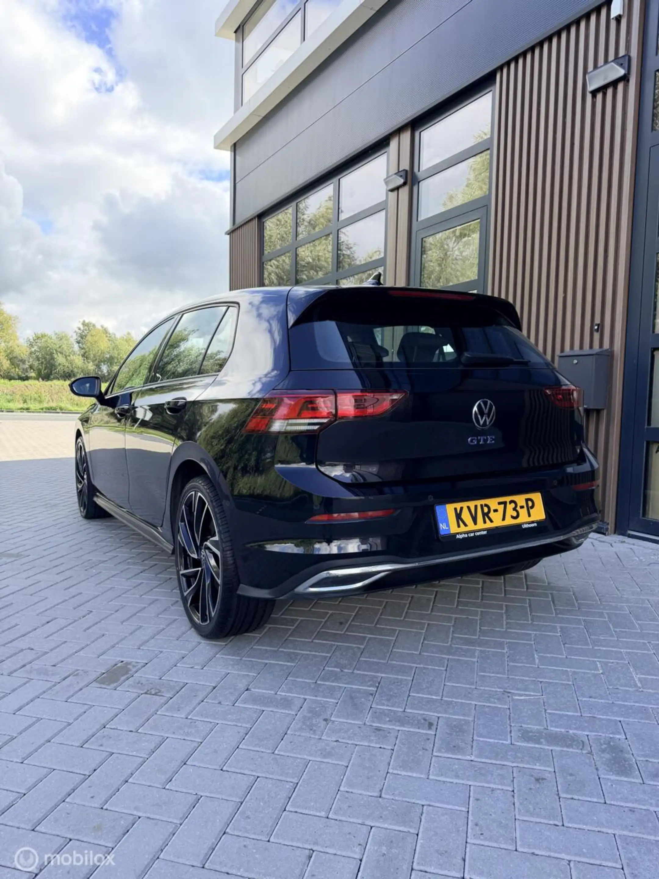 Volkswagen Golf GTE 1.4 eHybrid DEALER/GARANTIE/SPORT — photo 3