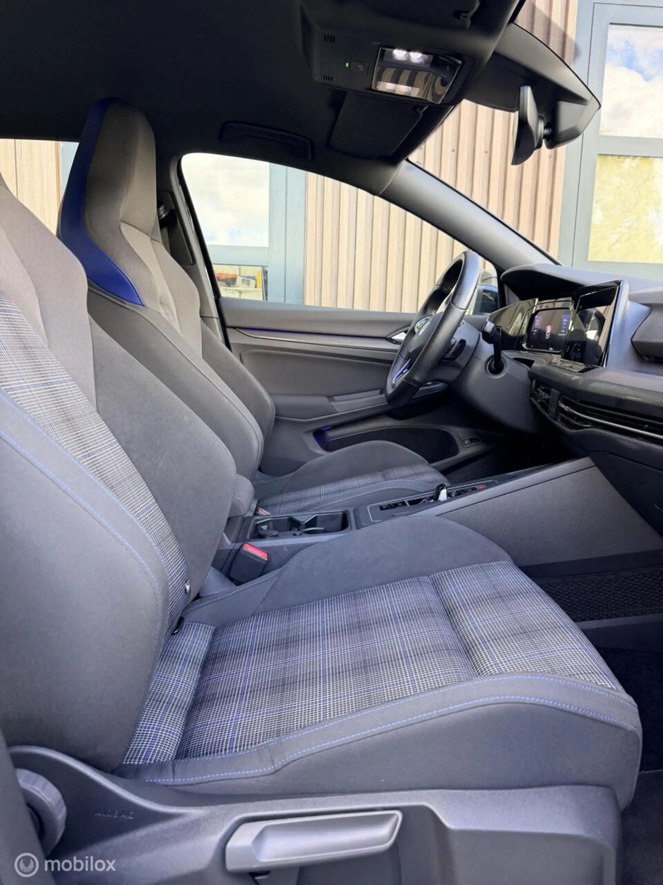 Volkswagen Golf GTE 1.4 eHybrid DEALER/GARANTIE/SPORT — photo 15