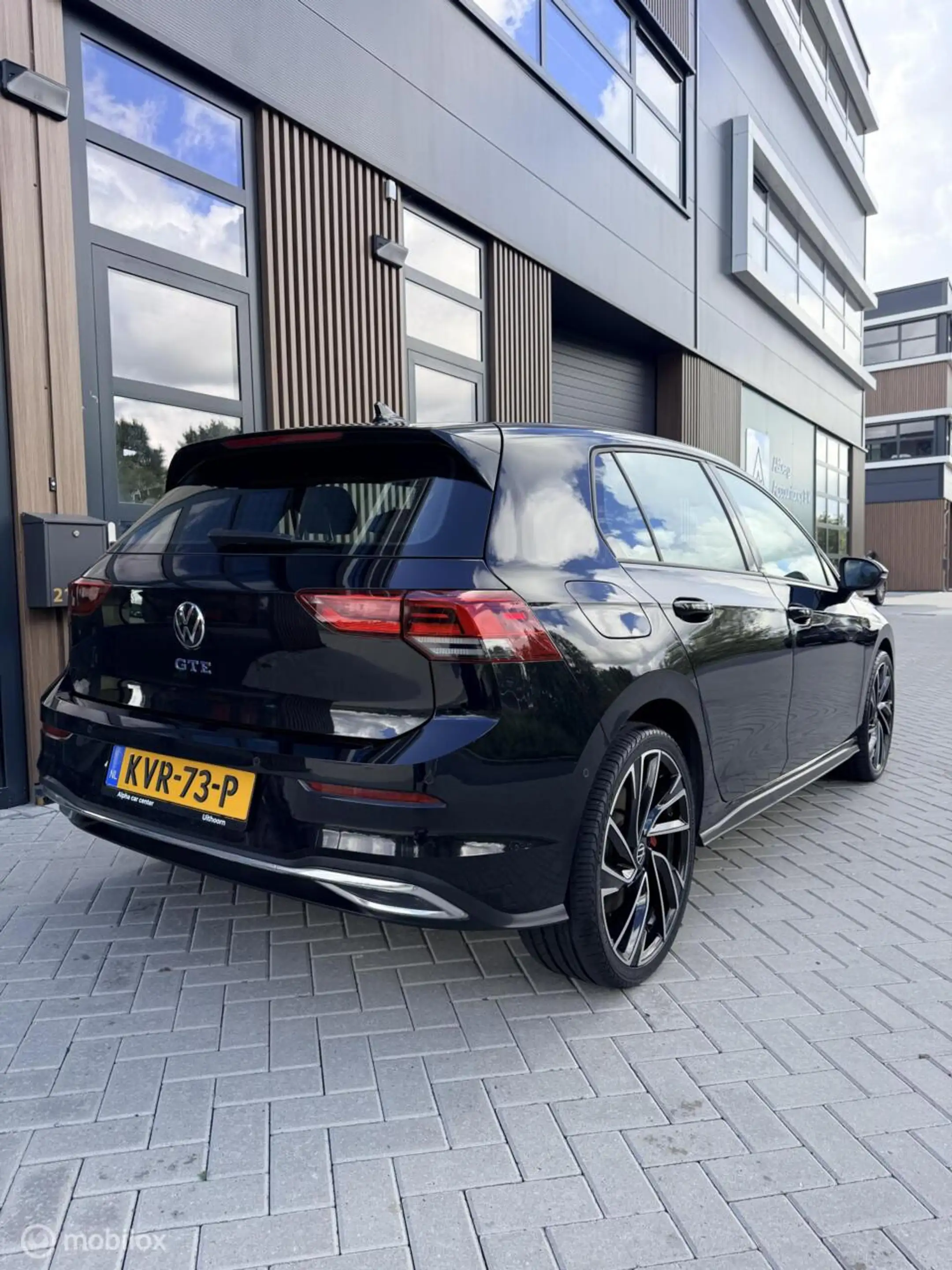 Volkswagen Golf GTE 1.4 eHybrid DEALER/GARANTIE/SPORT — photo 5