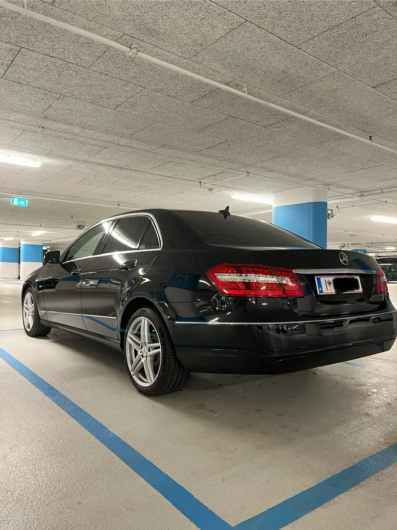 Mercedes-Benz E 220 Avantgarde BlueEfficiency CDI Aut. - 2