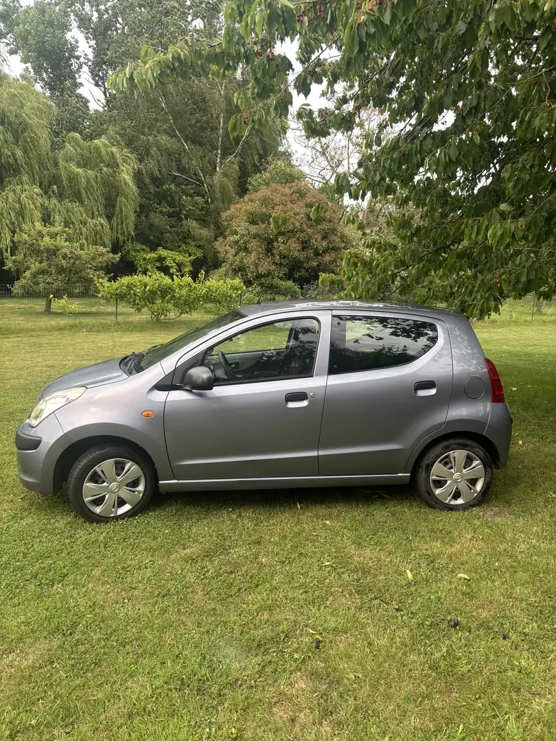 Nissan Pixo 1.0i Visia - 2