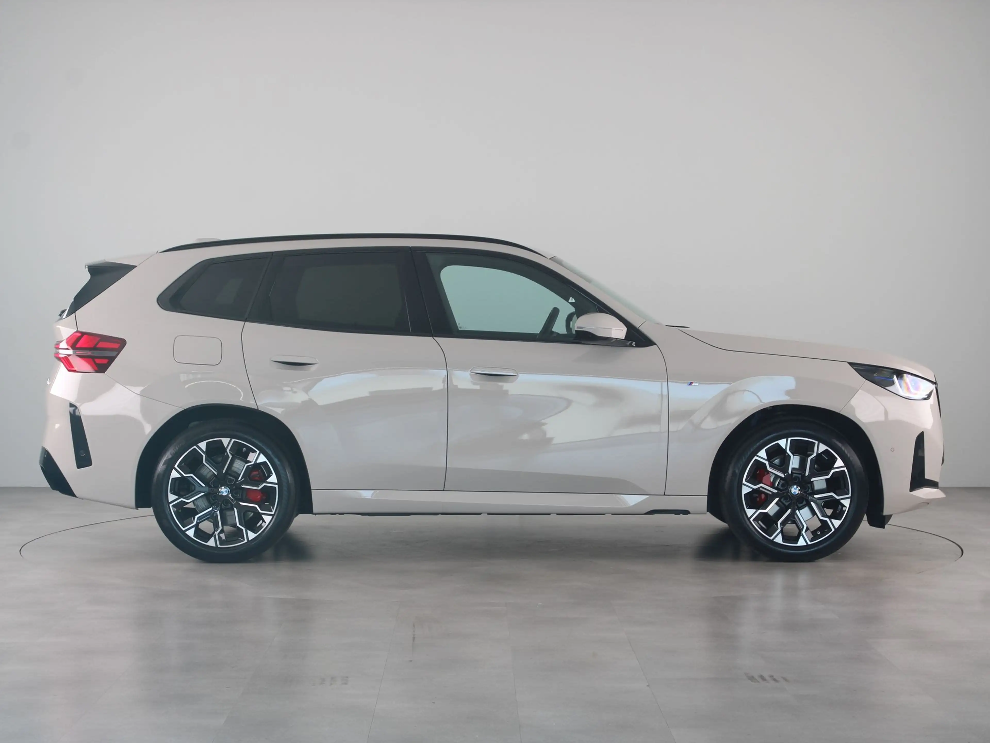 BMW X3 30e xDrive — photo 10