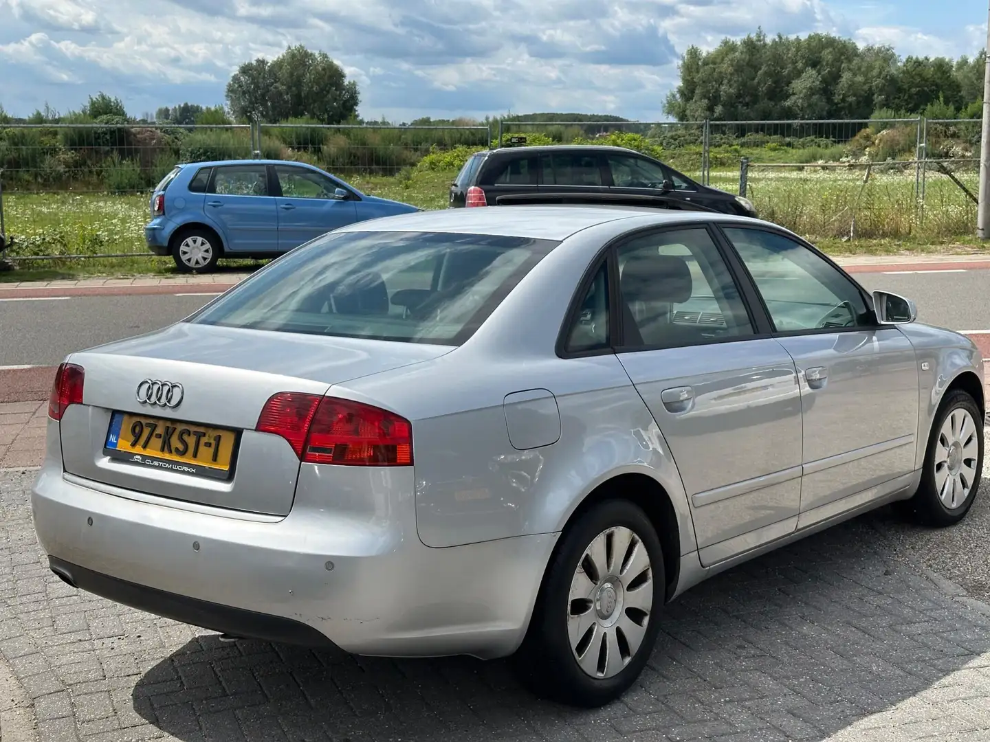 Audi A4 Limousine 2.0 TDI automaat! Grijs - 2