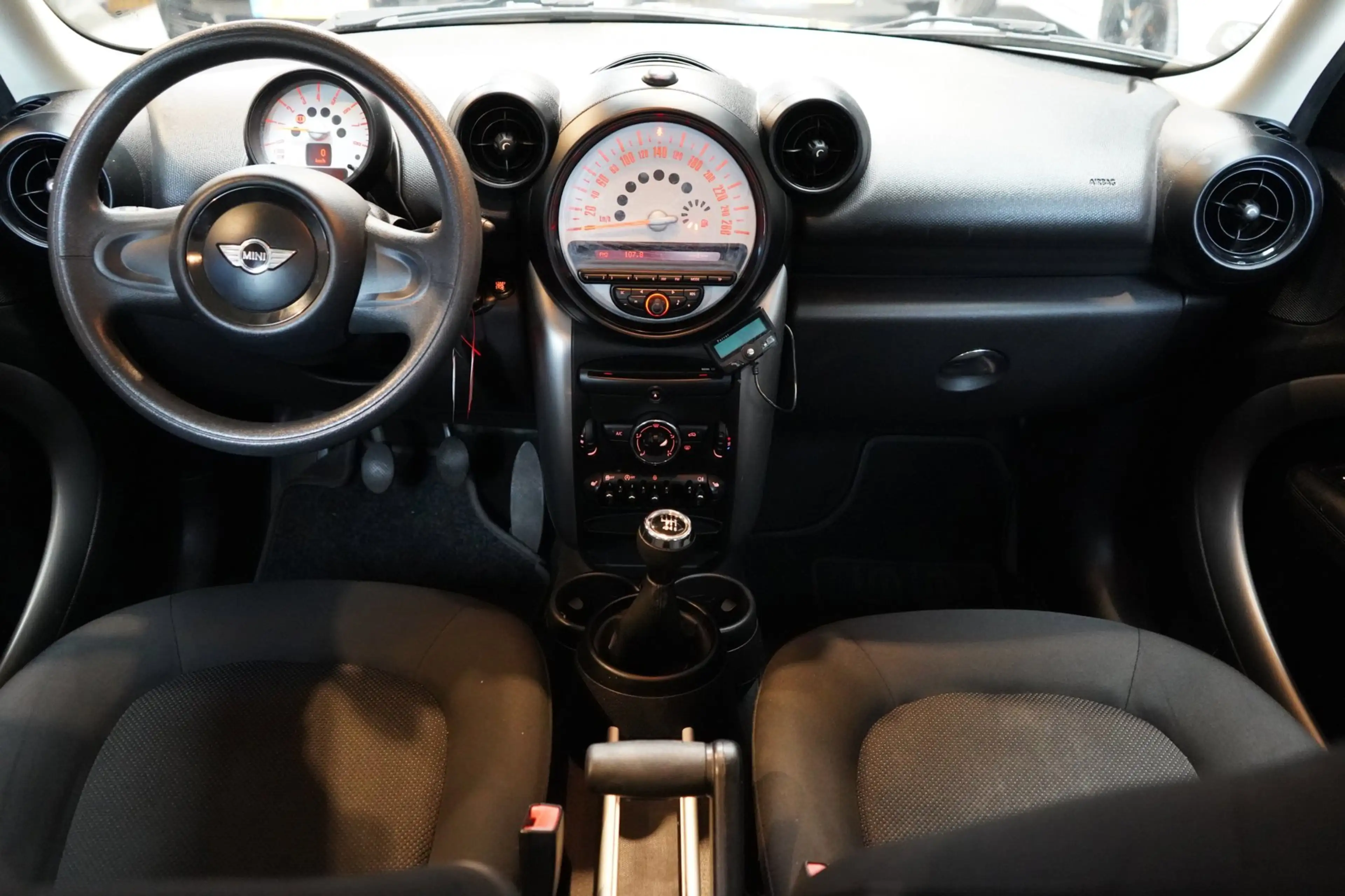 MINI One Countryman 1.6 | STOELVERW. | AIRCO | APK — photo 2