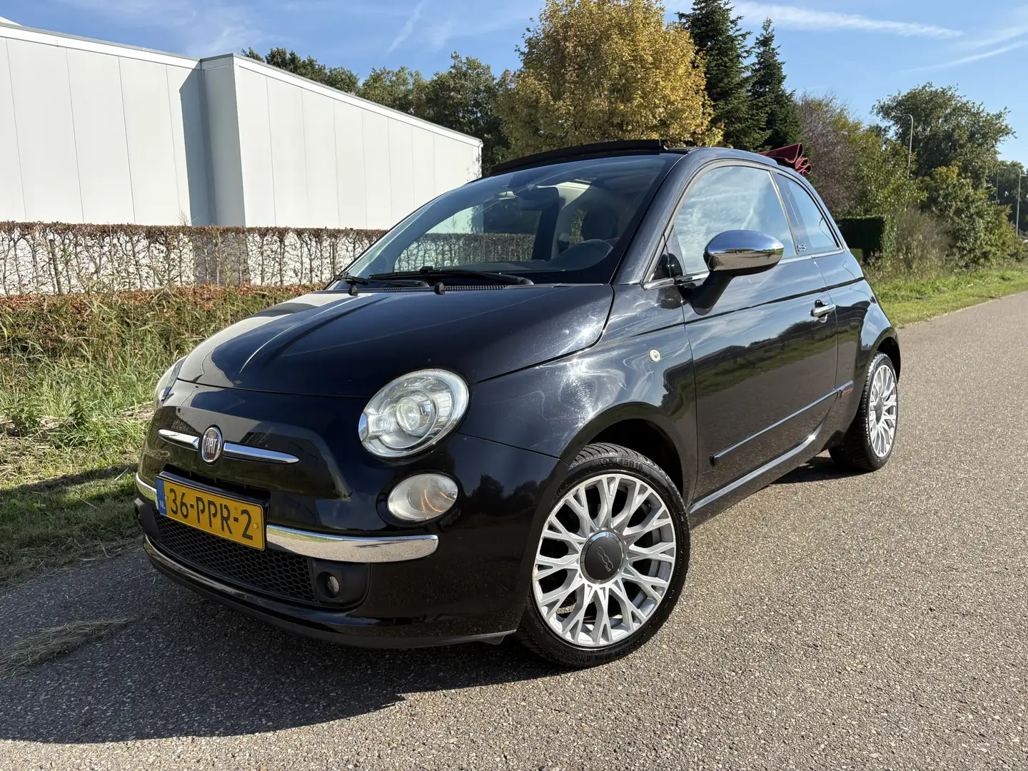 Fiat 500C 0.9 TwinAir Rock / LEER / AIRCO ECC / 123dkm! NAP! Zwart - 1