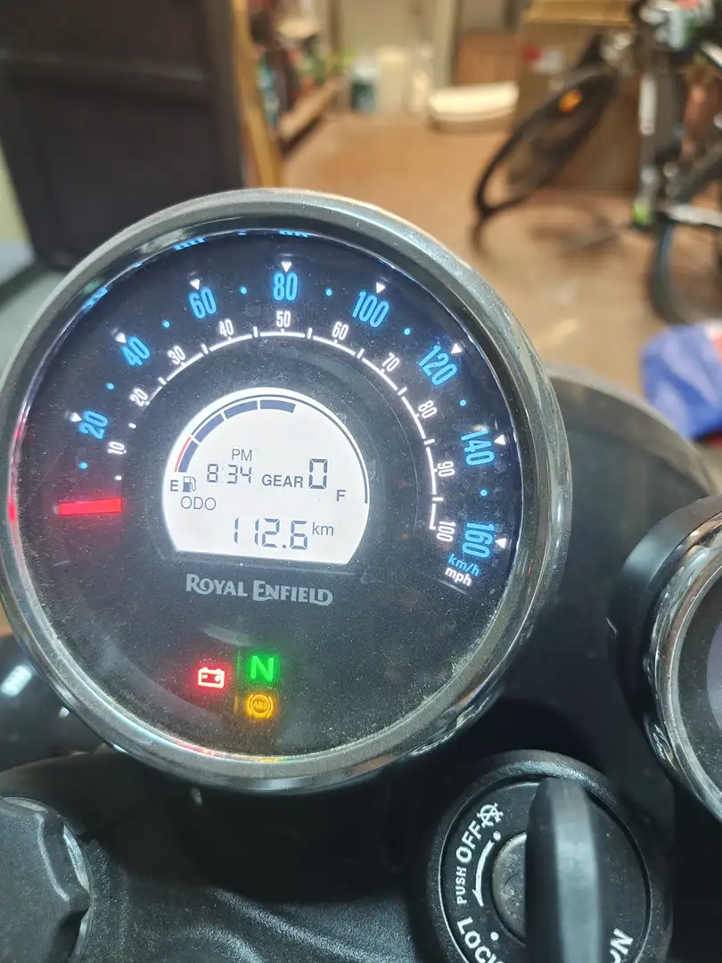 Royal Enfield Meteor 350 Meteor 350 Verde - 1