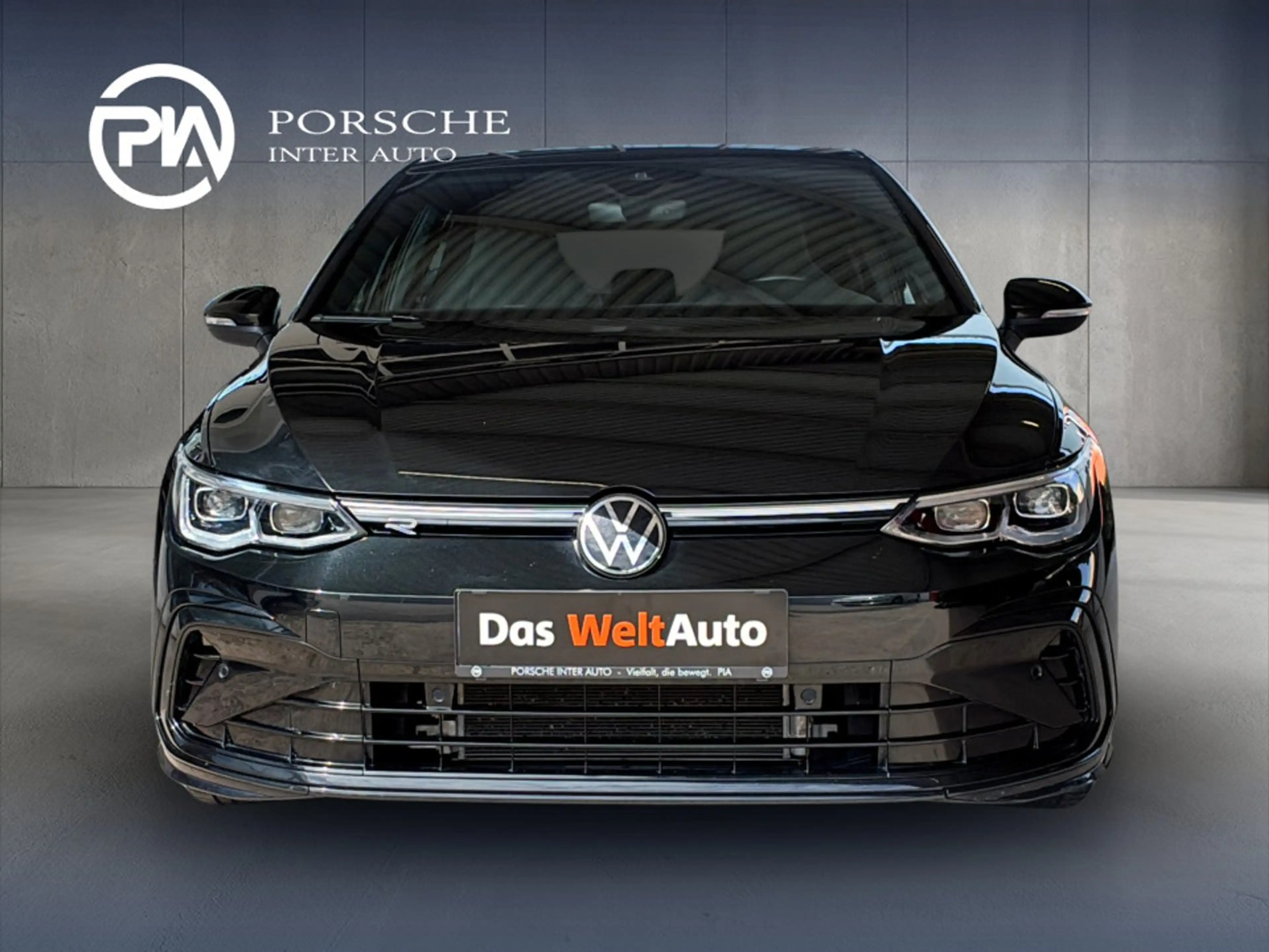 Volkswagen Golf R R-Line TSI — photo 2
