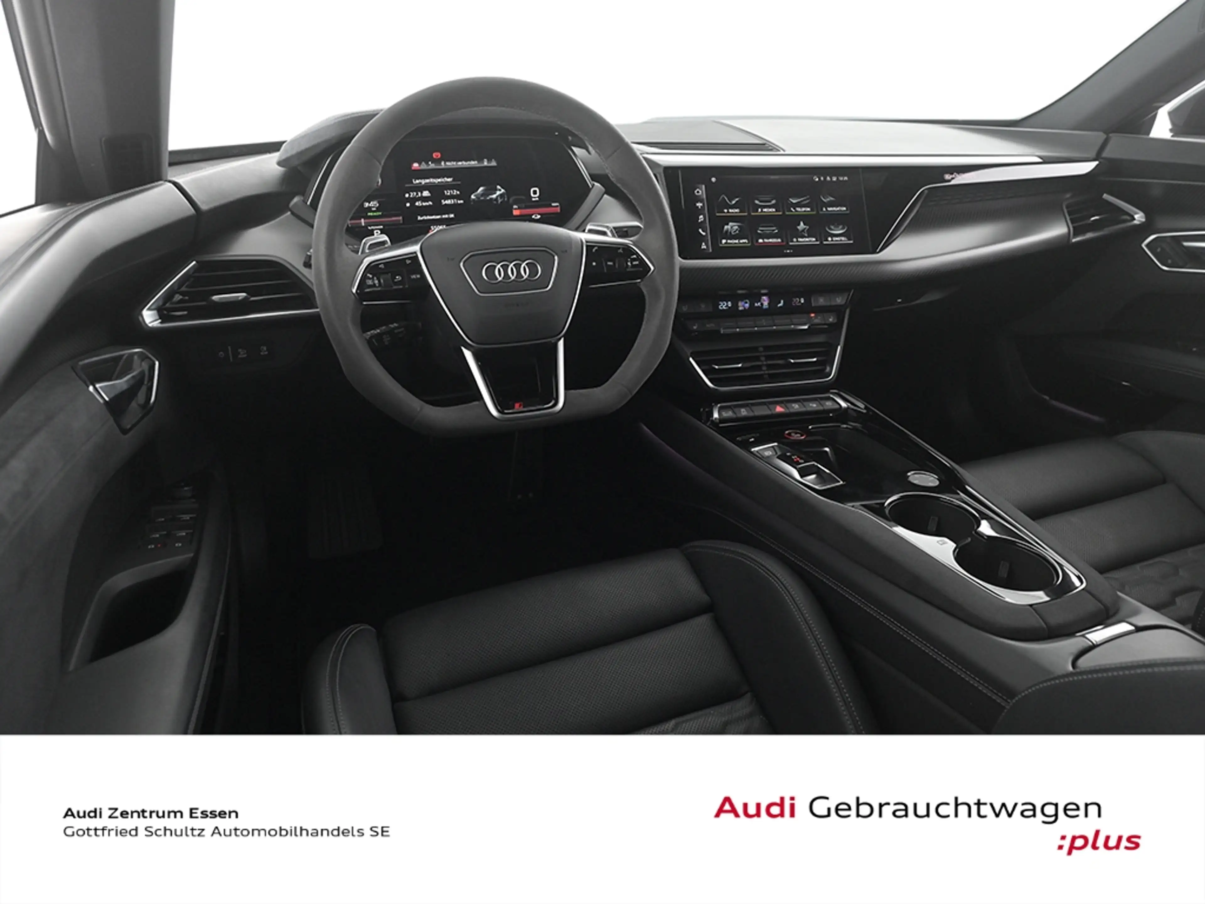 Audi e-tron — photo 13