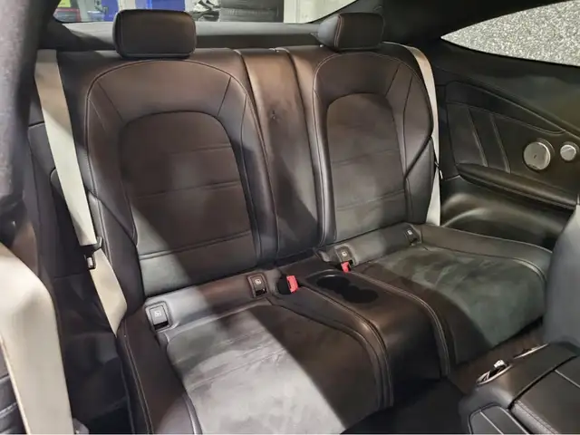 Mercedes-Benz C 63 Amg view 6
