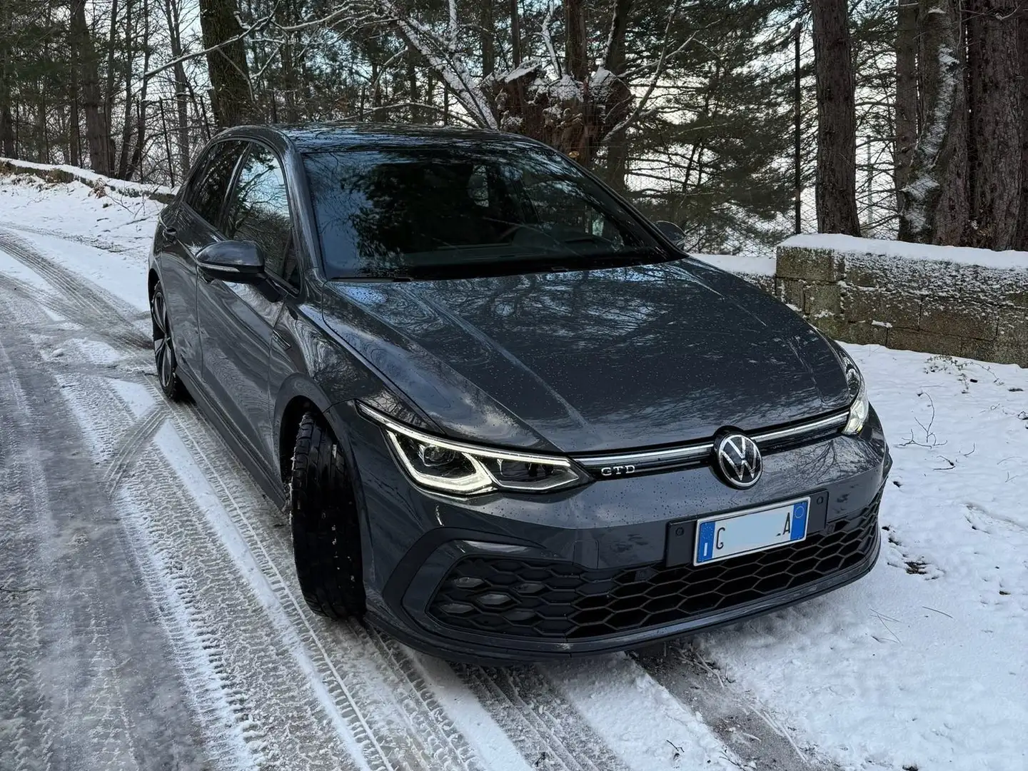 Volkswagen Golf GTD - 1