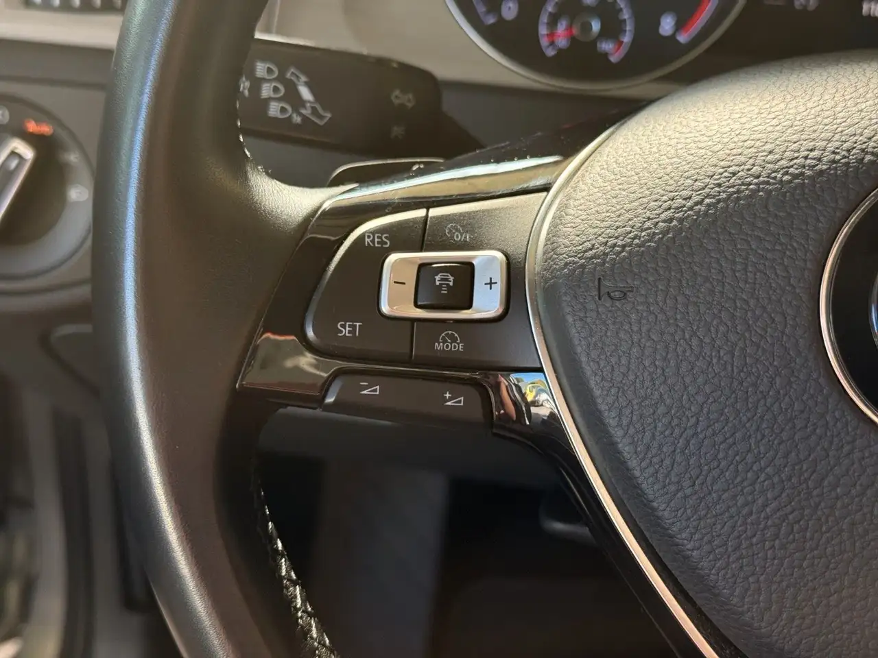 Volkswagen Golf Variant — photo 32 sur 45