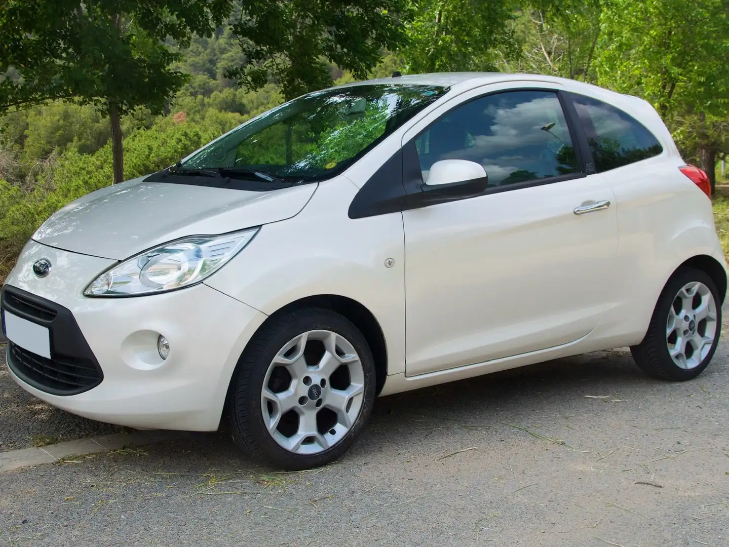 Ford Ka/Ka+ Ka 1.20 Auto-S Blanco - 1