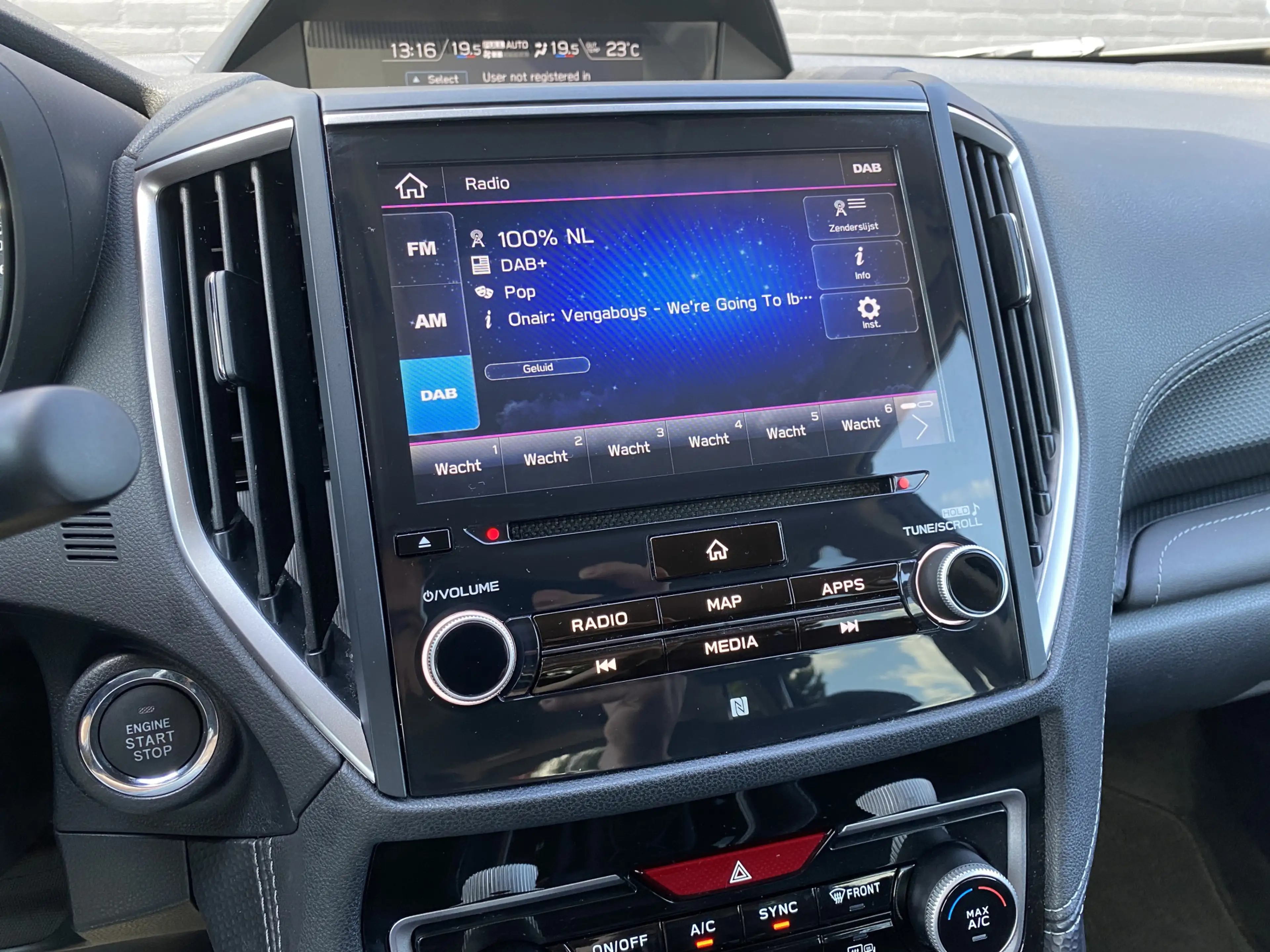 Subaru Forester 2.0i e-BOXER Luxury AUT. | dealer onderh. | leder — photo 30