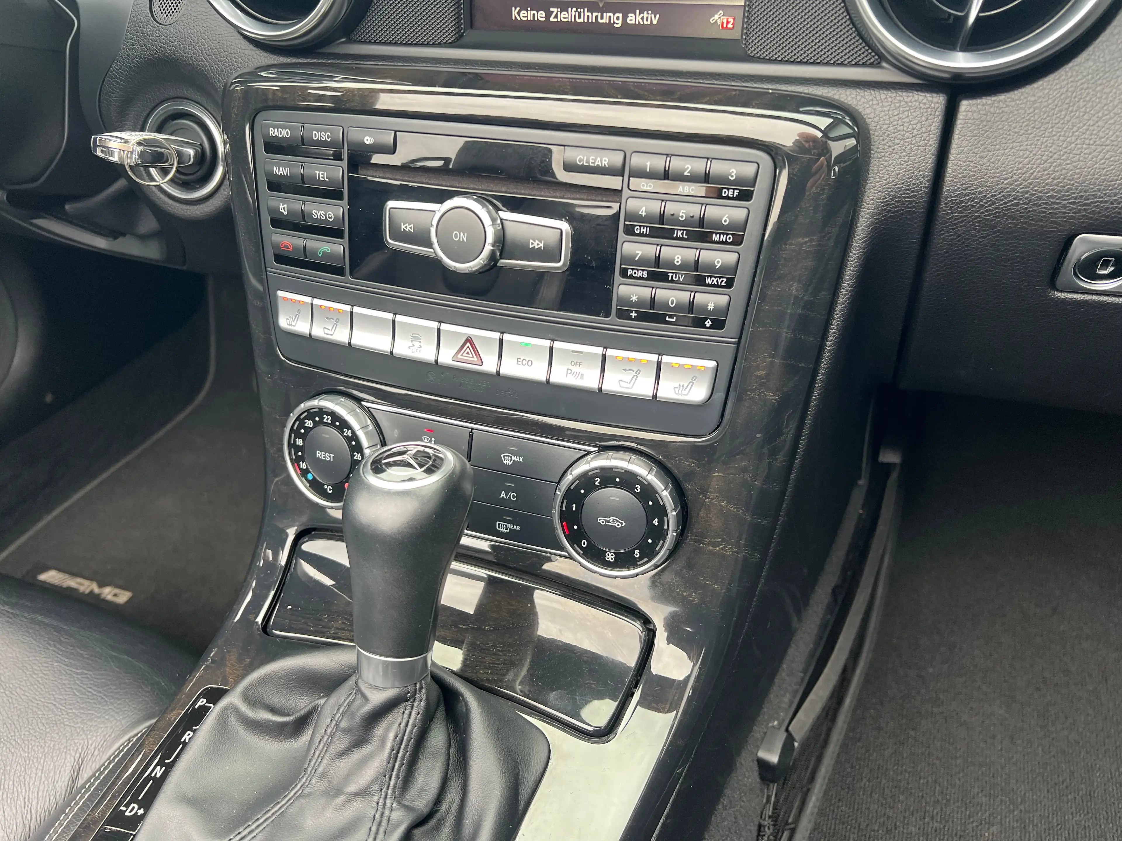 Mercedes-Benz SLK 200 SLK 200 - Pack AMG - Airscaf - Boite aut - — photo 14
