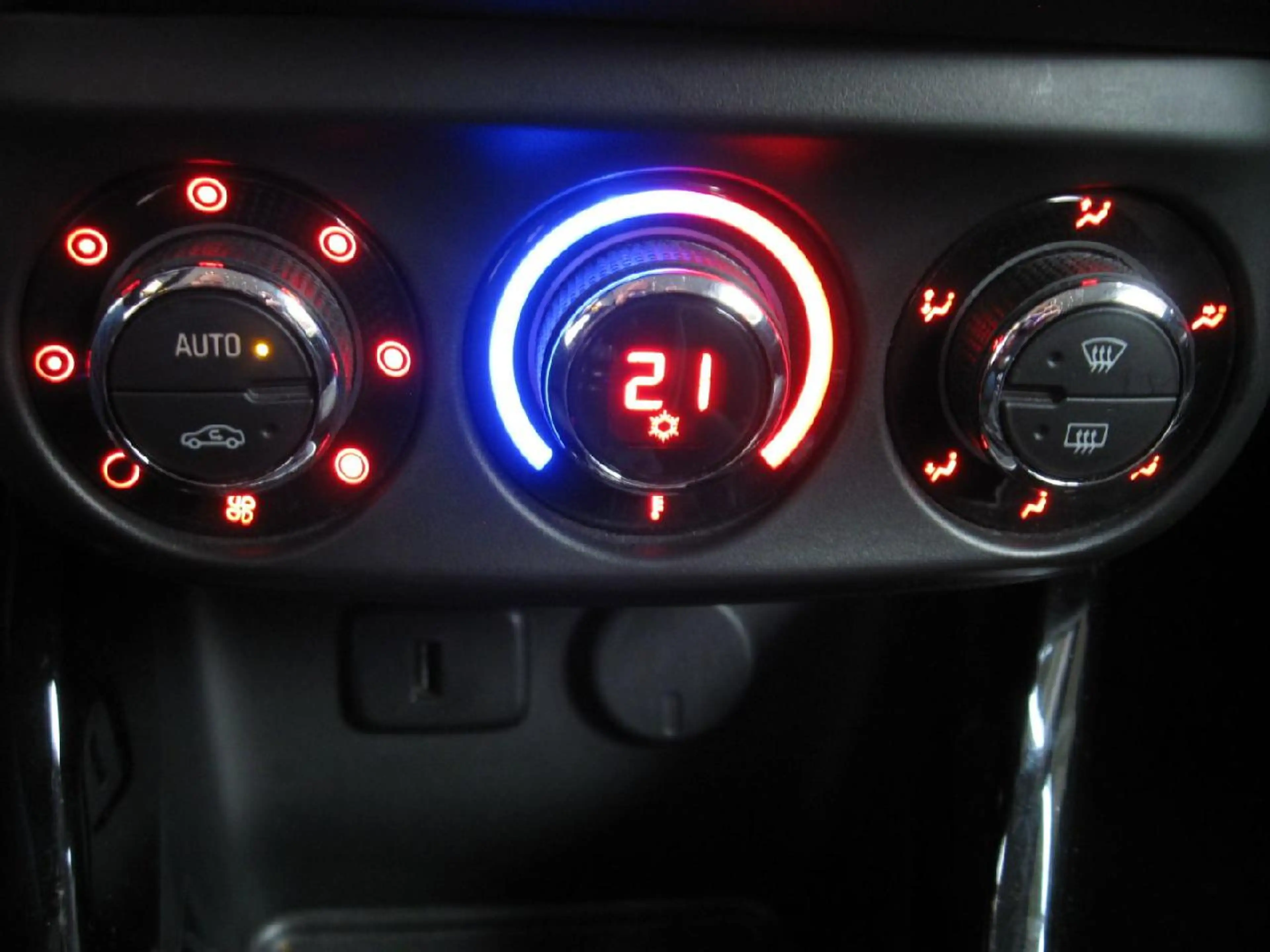 Opel Adam Slam ecoFlex — photo 12