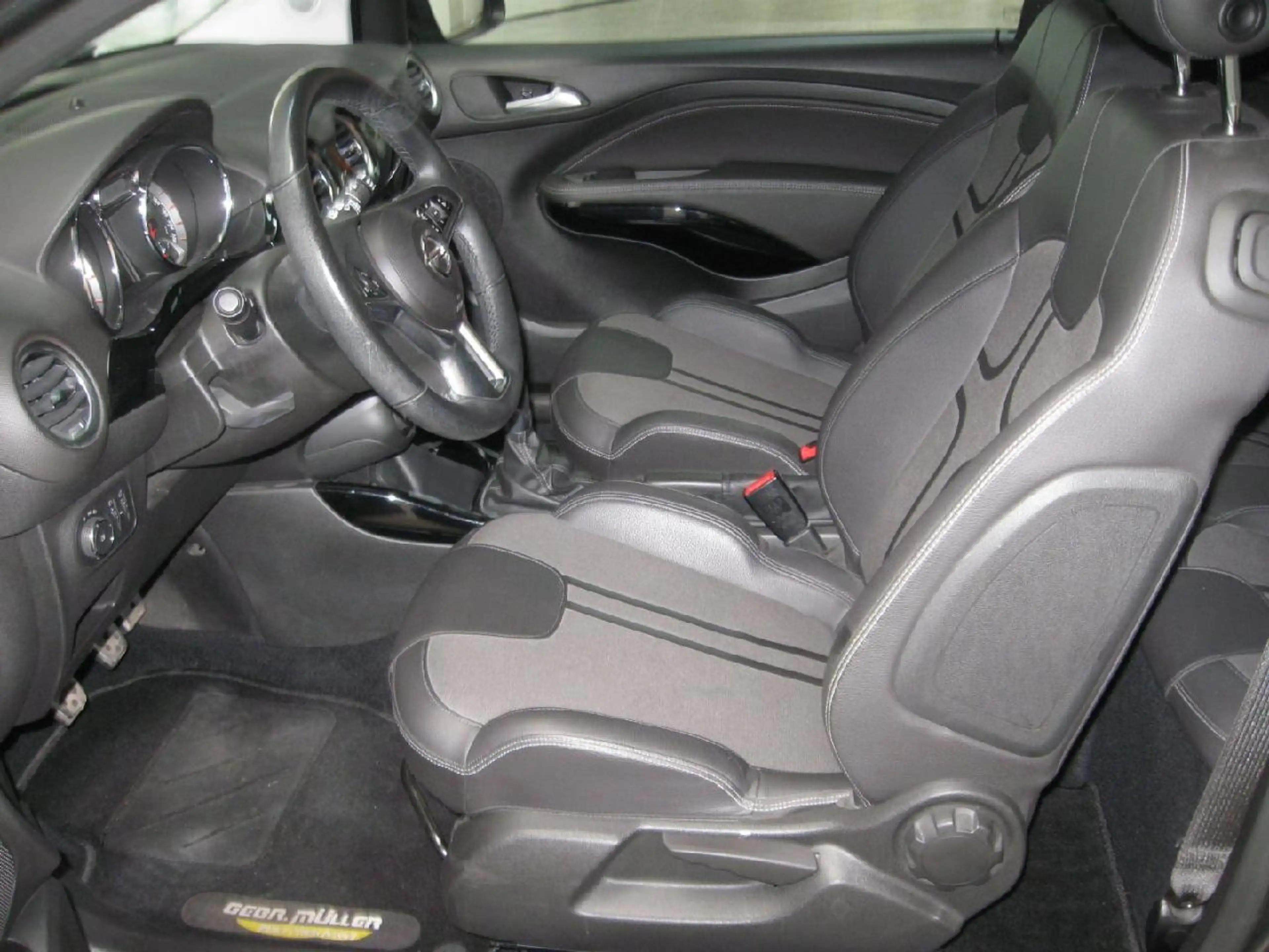 Opel Adam Slam ecoFlex — photo 4