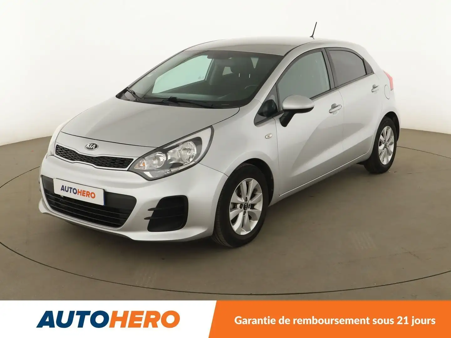 Kia Rio 1.2 Active Gris - 1