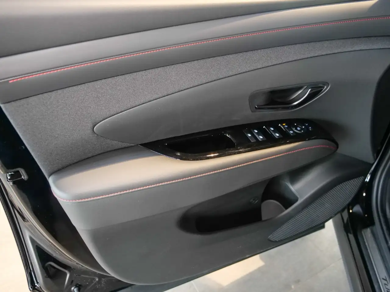 Hyundai TUCSON N Line Mild Hybrid Navi Digitales Cockpit LED 18