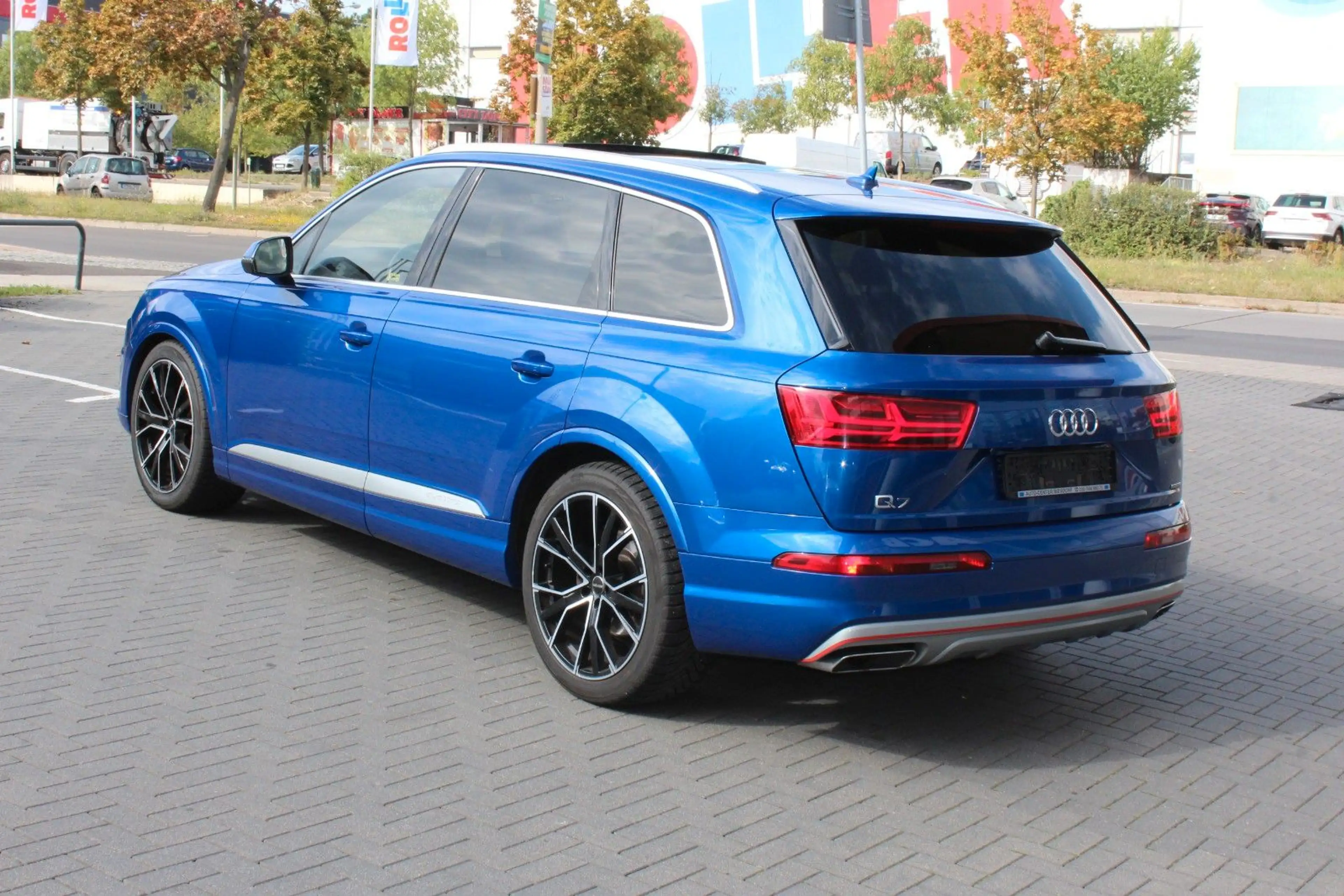 Audi Q7 3.0 TDI quattro Pano Bose Luft AHK NP~104 T€ — photo 4
