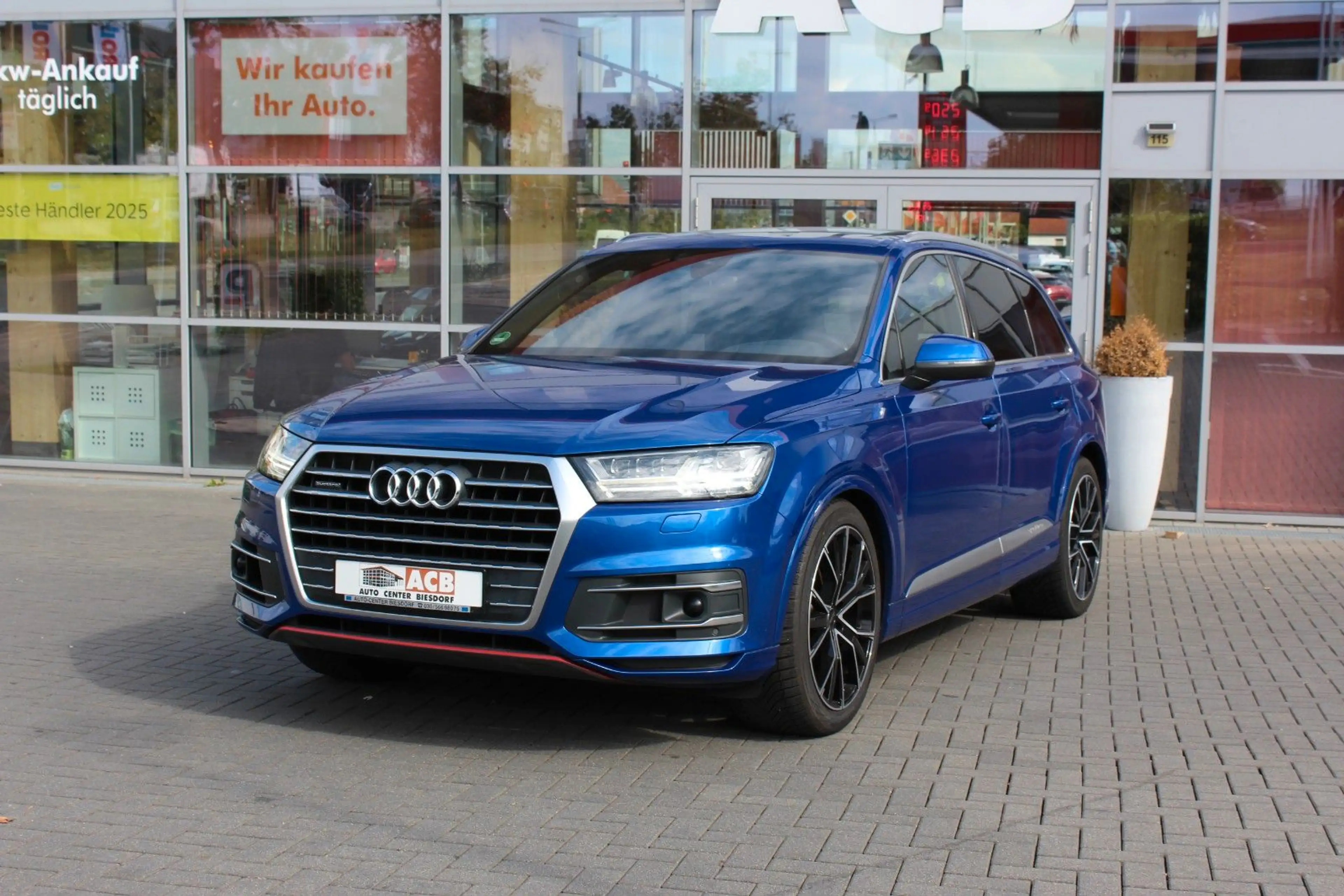 Audi Q7 3.0 TDI quattro Pano Bose Luft AHK NP~104 T€ — photo 2