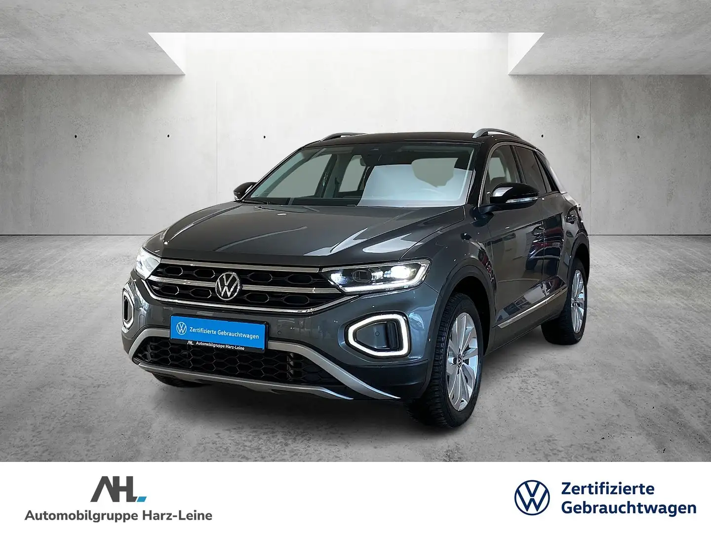 Volkswagen T-Roc 1.5 TSI Style DSG Navi AHK ACC LED Grijs - 1