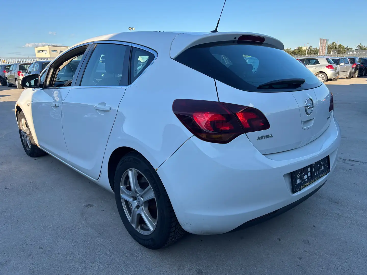 Opel Astra *EXPORT* 1,7 Ecotec CDTI Edition Bianco - 2