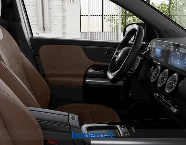 Mercedes-Benz Gla view 7
