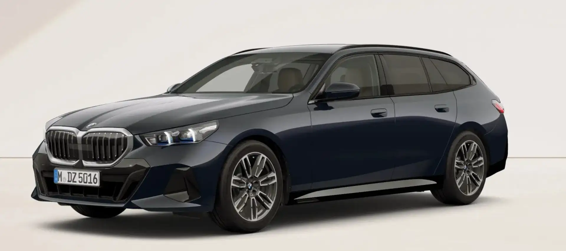 BMW 520 i MSport Trekhaak Pano Standverwarming Carbon Noir - 1