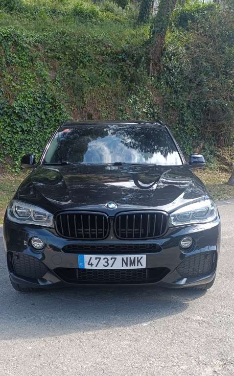 BMW X5 xDrive 40e - foto 1