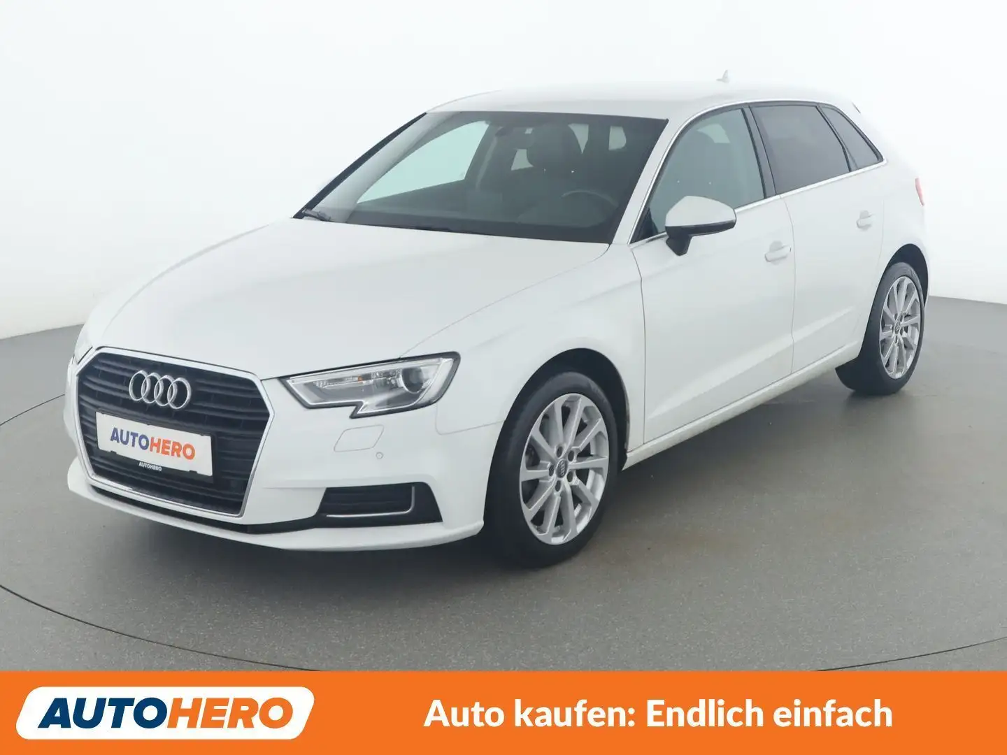 Audi A3 1.6 TDI Design Weiß - 1