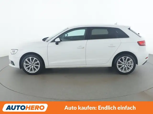 Audi A3 view 3