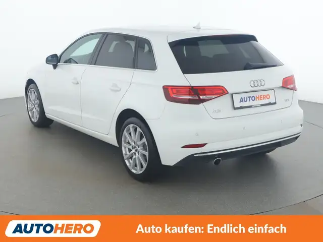 Audi A3 view 4