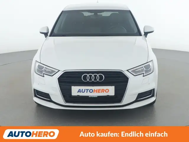 Audi A3 view 9