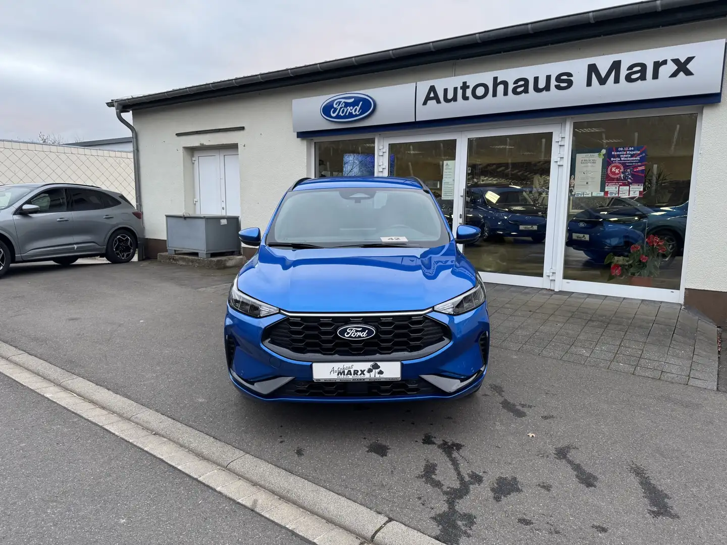 Ford Kuga ST-Line FGS 3.-5 Jahr 100000 KM Bleu - 2