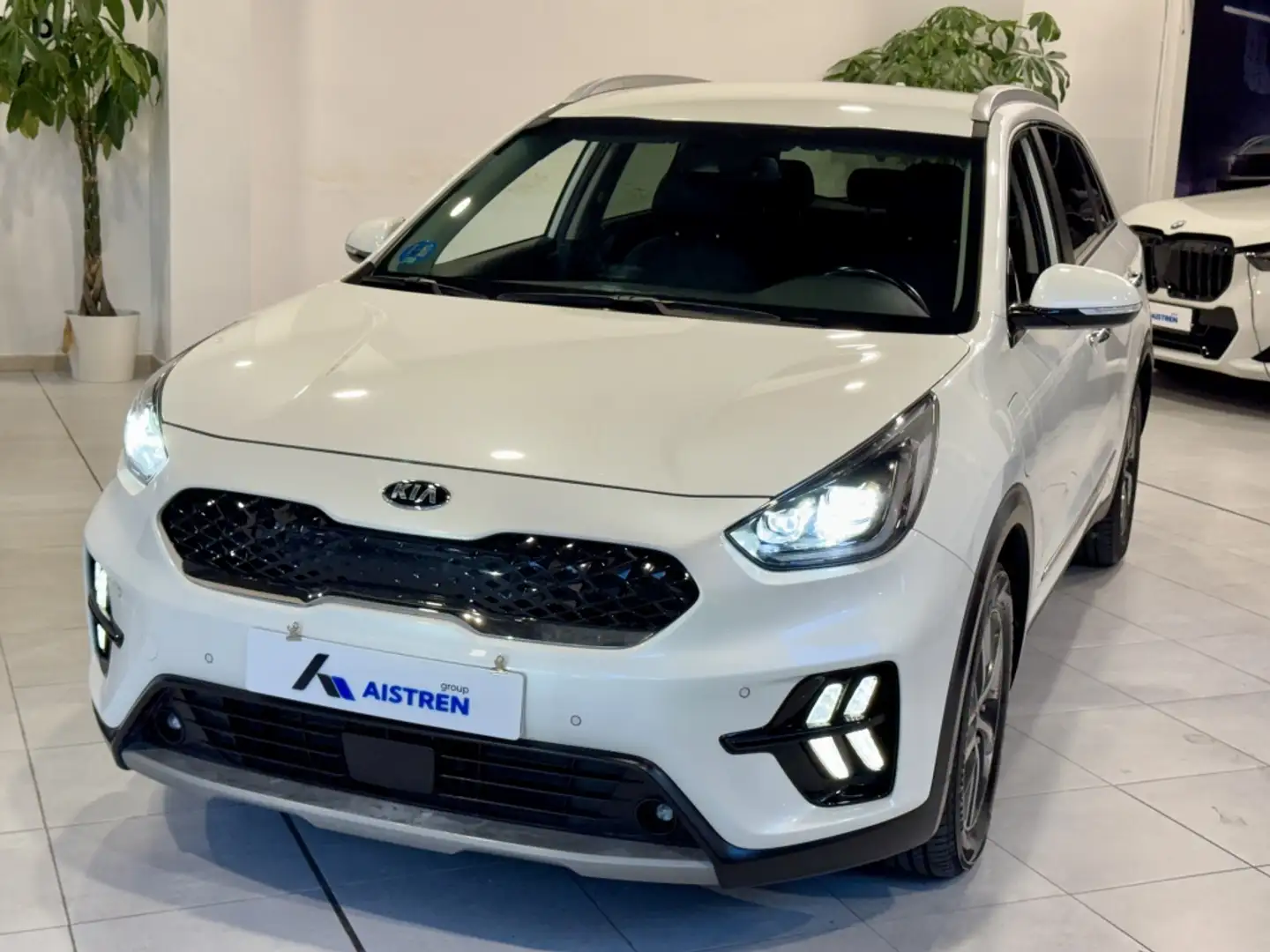 Kia Niro 1.6 PHEV Drive Blanco - 1