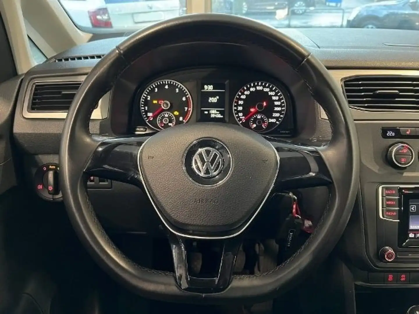 Volkswagen Caddy 1.2 Trendline Srebrny - 2