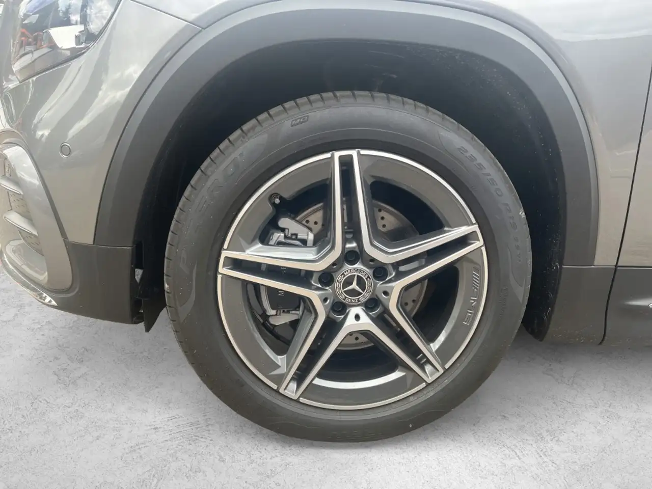 Mercedes-Benz GLB 2026