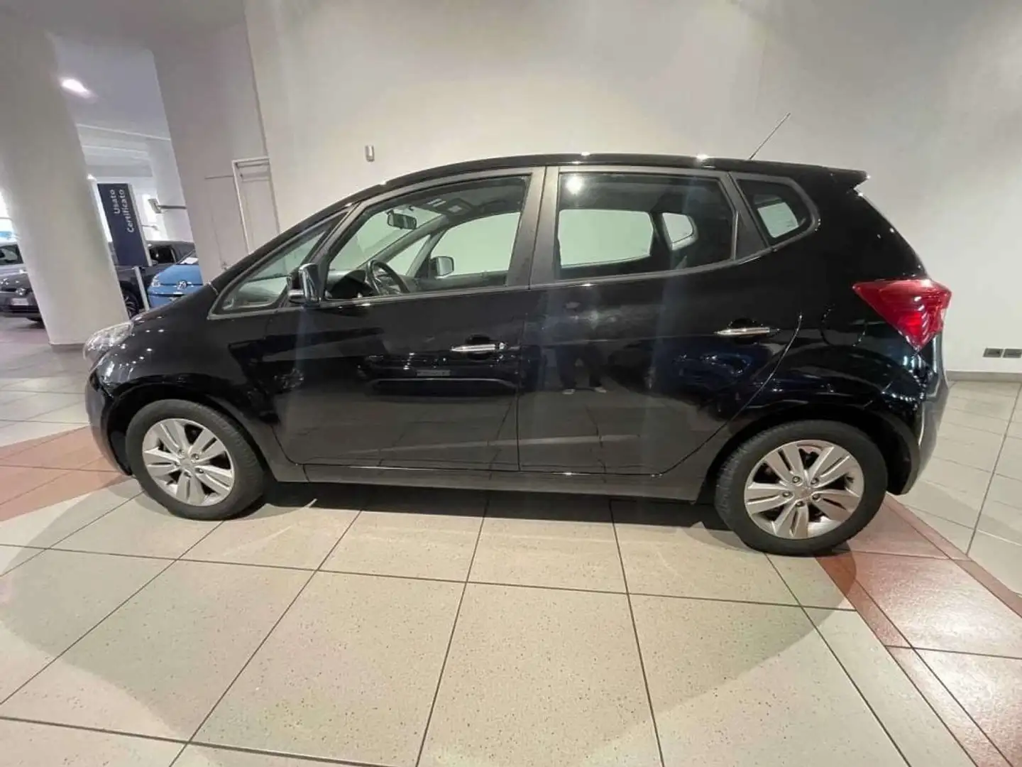 Hyundai iX20 1.4 90 CV APP MODE Nero - 2