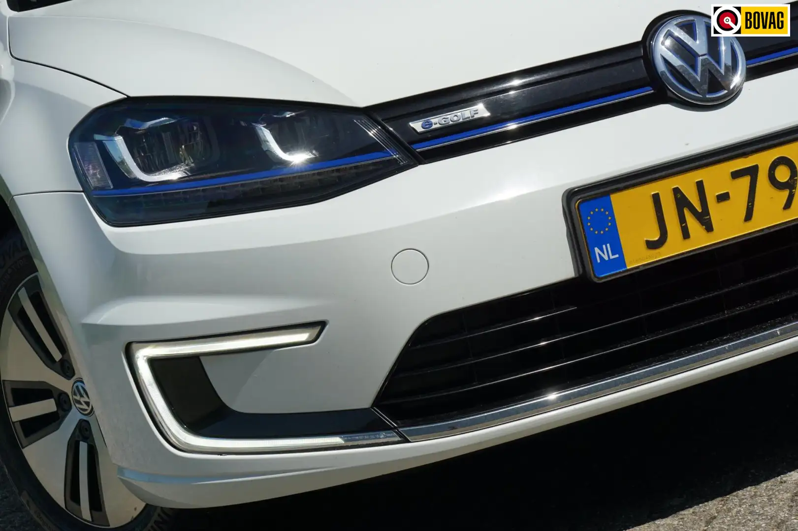 Volkswagen e-Golf FastCharge 24,2KwH | Pure White | Full-LED/AppleCa Blanco - 1