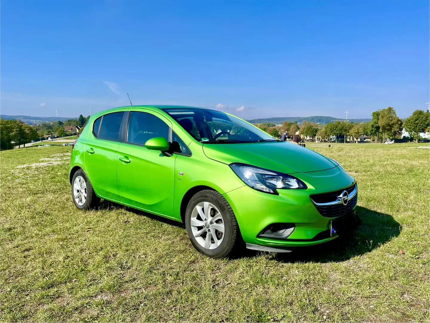 Opel Corsa Drive Grün - 1